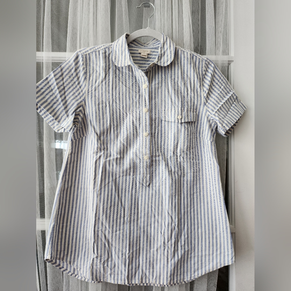 NWT J Crew Blue and White Chambray Top!